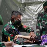 Tim Kesehatan Kodam Hasanuddin Tak Kenal Lelah Layani Pasien Sakit Pasca Gempa