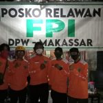 Relawan FPI Makassar Bagikan 100 Paket Nasi Bungkus Bantu Korban Kebakaran Bontoala