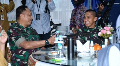 Pangdam Hasanuddin Sambut Kedatangan Kasau di Galaktika